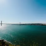 Lisbon South