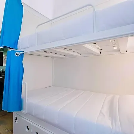 Hostel Lisbon South Almada