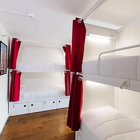 Hostel Lisbon South Almada