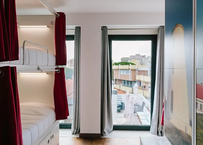 Lisbon South Hostel