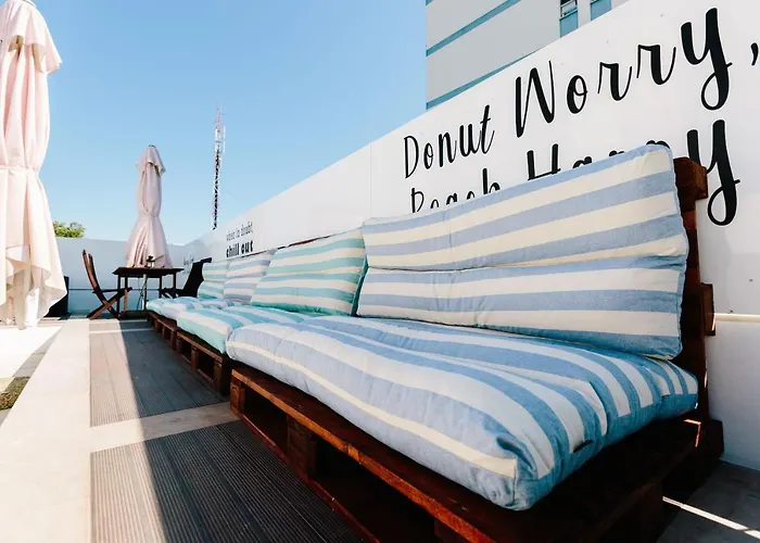 Lisbon South Hostel Almada
