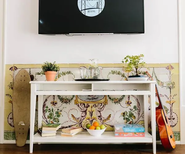 Lisbon South Albergue